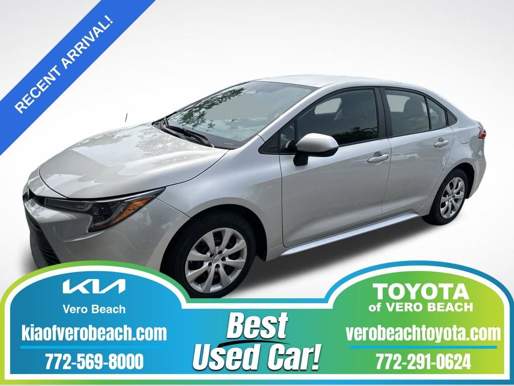 Certified 2024 Toyota Corolla LE FWD image 1