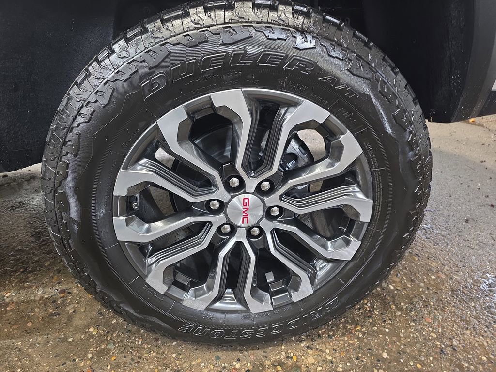 New 2026 GMC Canyon Denali image 30