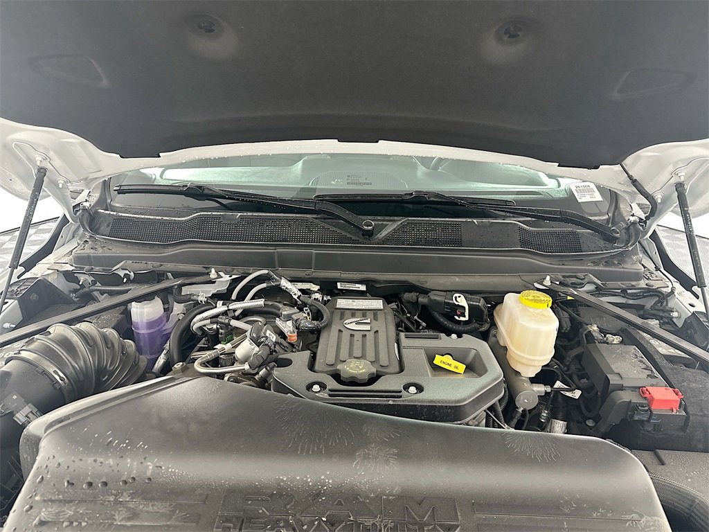 New 2026 RAM 5500 Tradesman w/ Chrome Appearance Group image 18