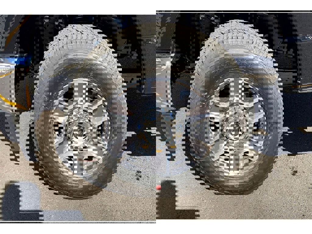 New 2026 Ford F350 Lariat AWD/4WD image 13