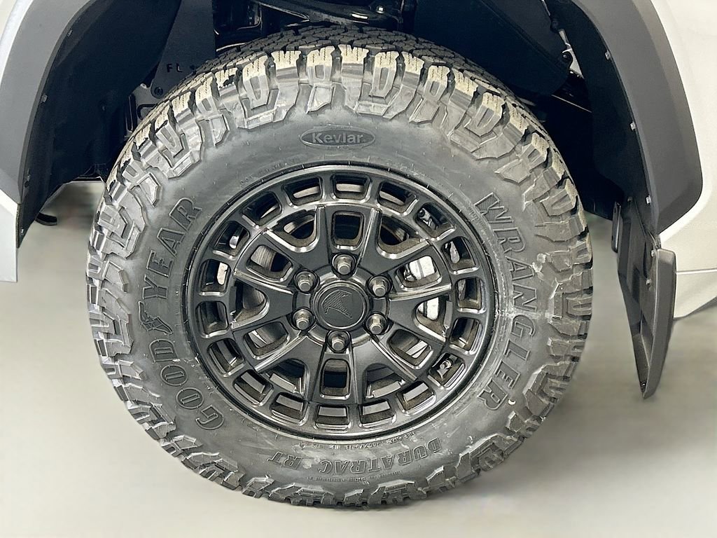 New 2025 Toyota Tundra SR5 image 27