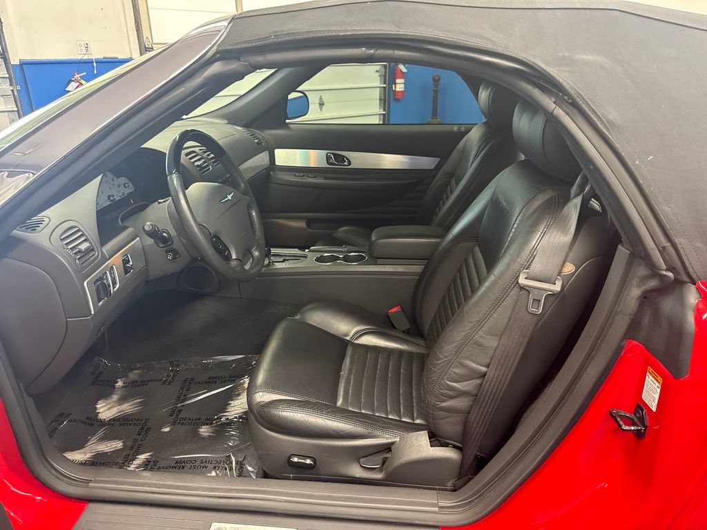 Used 2002 Ford Thunderbird RWD image 9