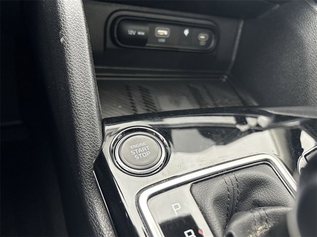 Used 2025 Kia Sportage EX w/ Premium Package image 17