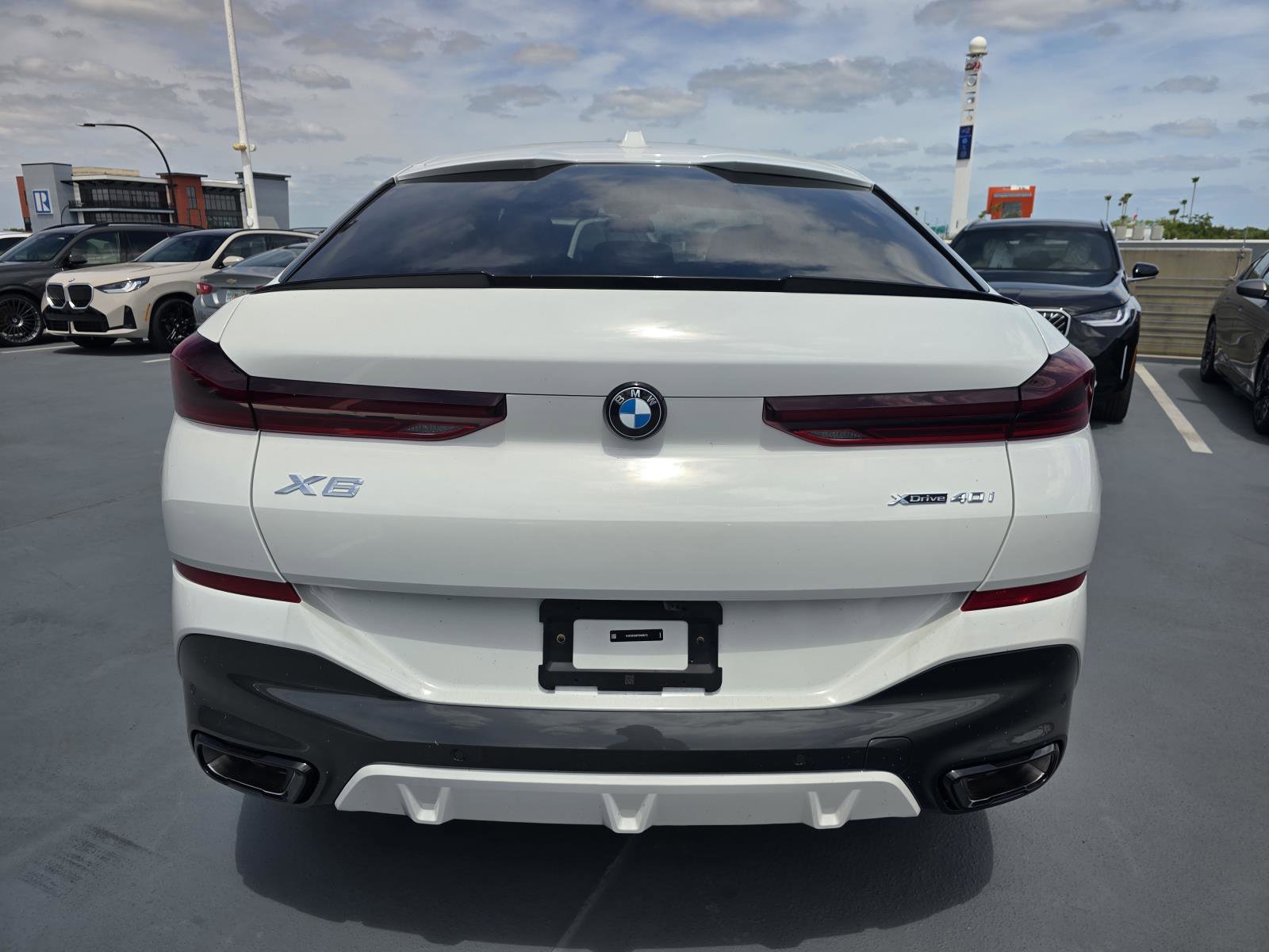 New 2026 BMW X6 xDrive40i image 29
