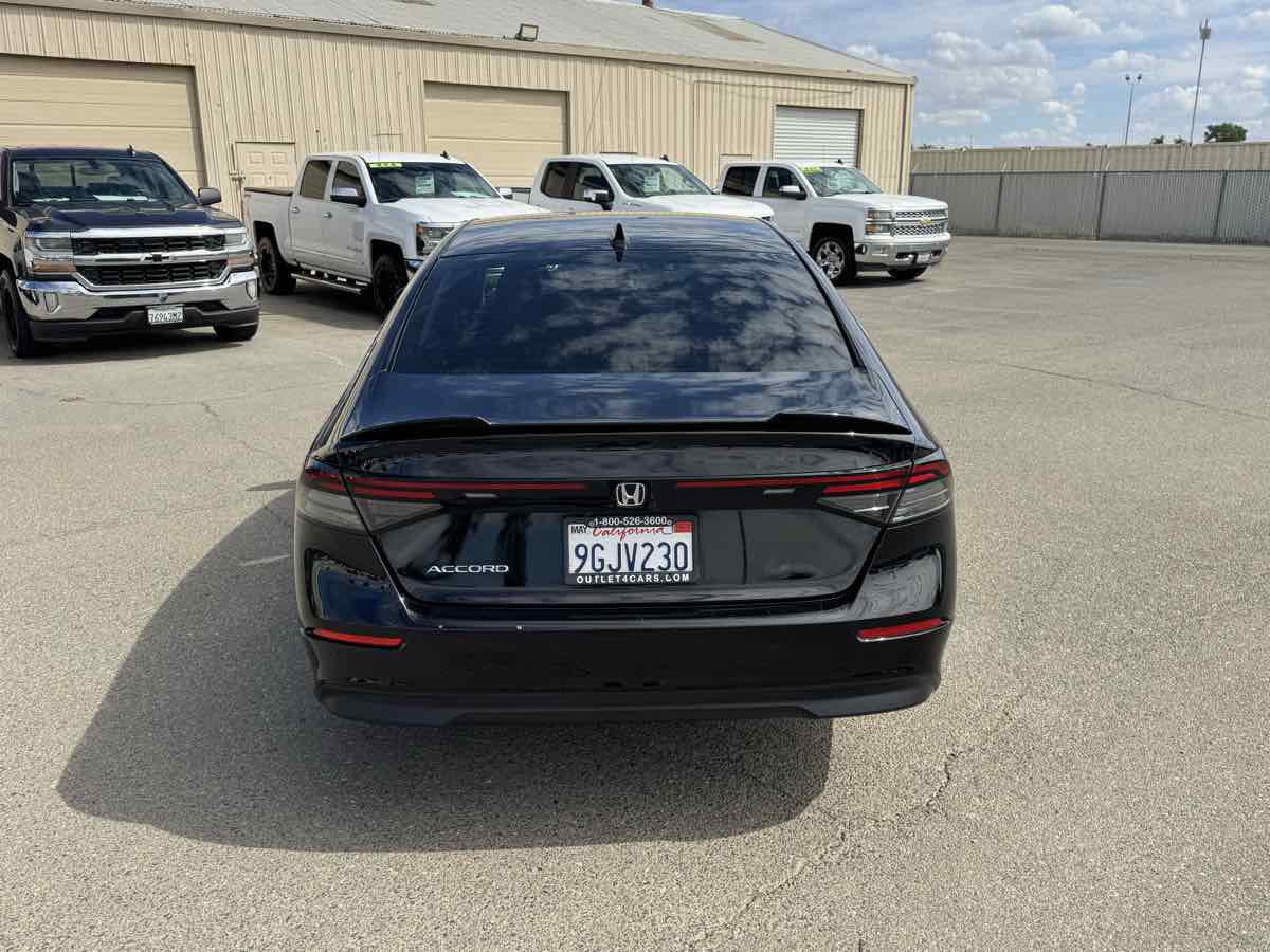 Used 2023 Honda Accord LX image 8