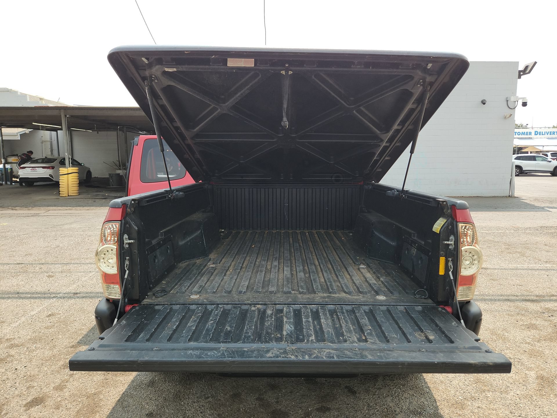 Used 2015 Toyota Tacoma PreRunner w/ Convenience Package RWD image 20