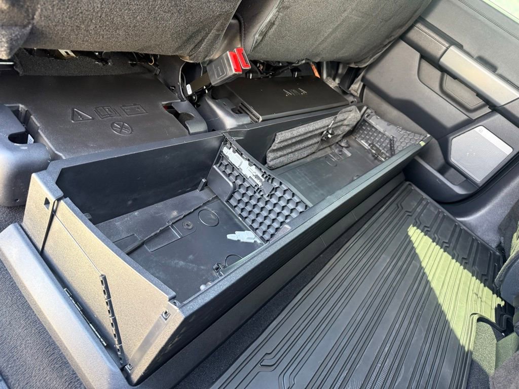 Used 2024 Ford F250 Lariat w/ Lariat Ultimate Package image 13