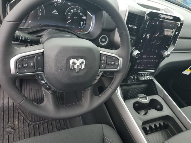 New 2026 RAM 1500 Big Horn AWD/4WD image 18