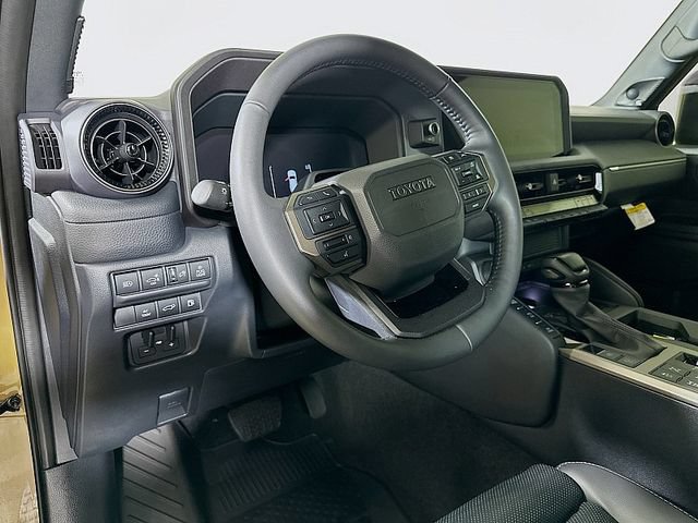 Used 2025 Toyota Land Cruiser w/ Premium Package AWD/4WD image 9