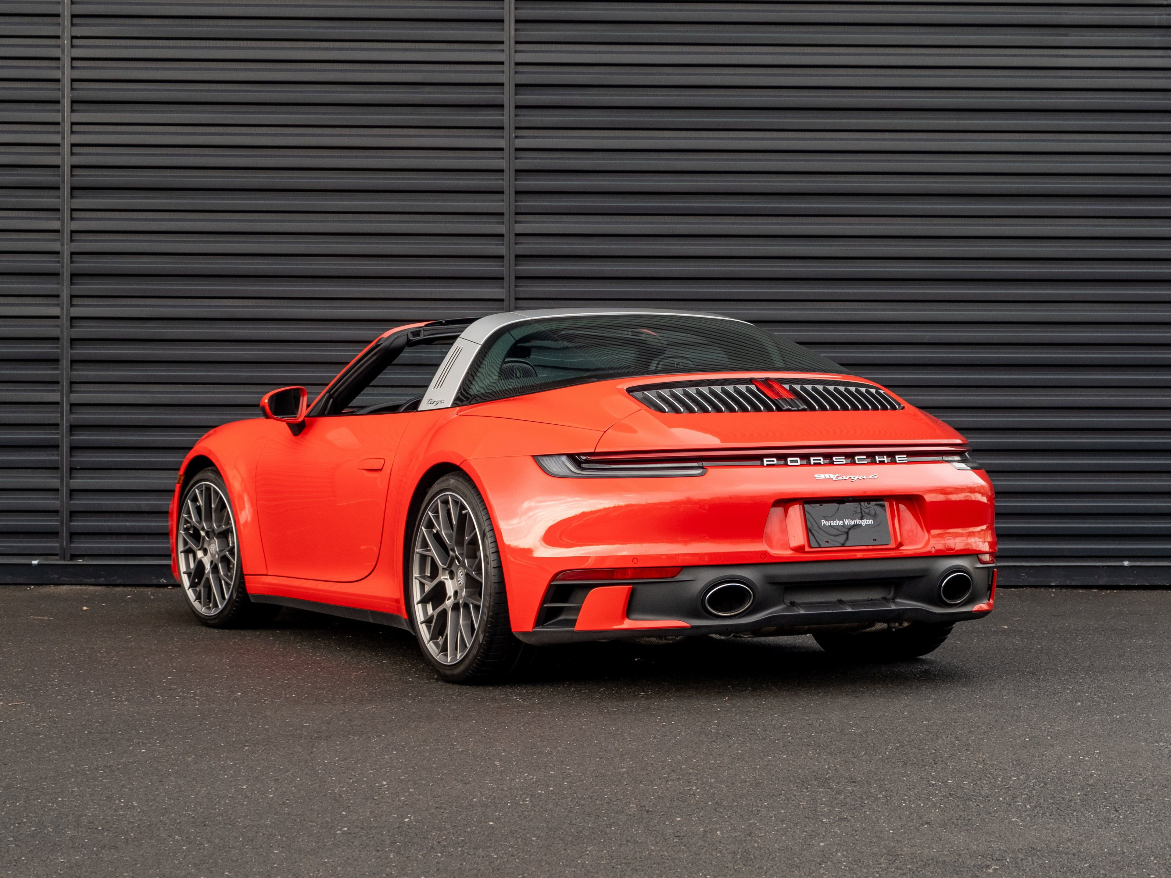 Certified 2021 Porsche 911 Targa 4 image 3