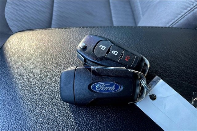 Used 2019 Ford Explorer Base w/ Class III Trailer Tow Package image 10