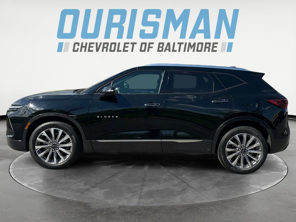 Used 2023 Chevrolet Blazer Premier w/ Enhanced Convenience Package image 3