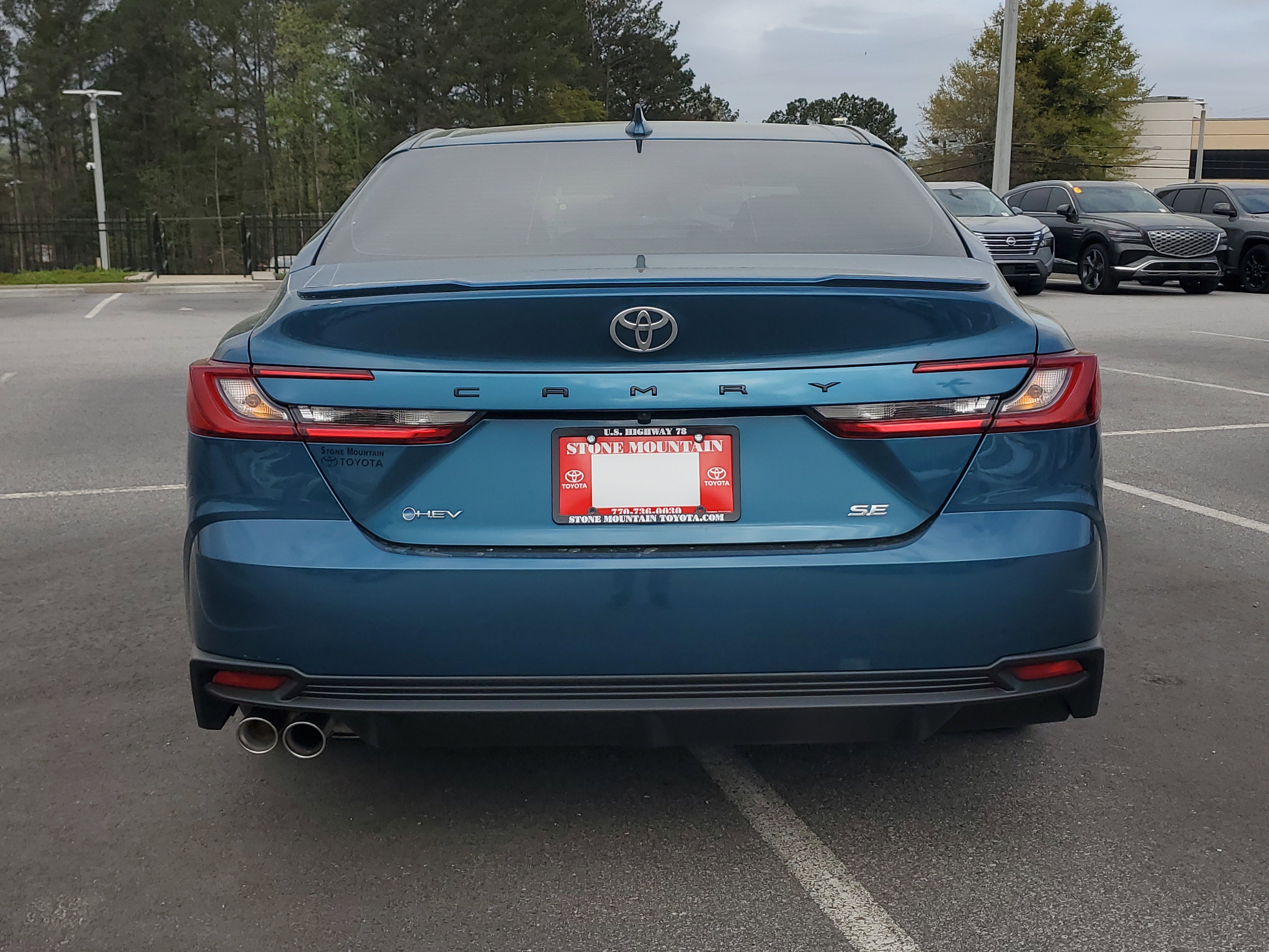 New 2026 Toyota Camry SE image 5