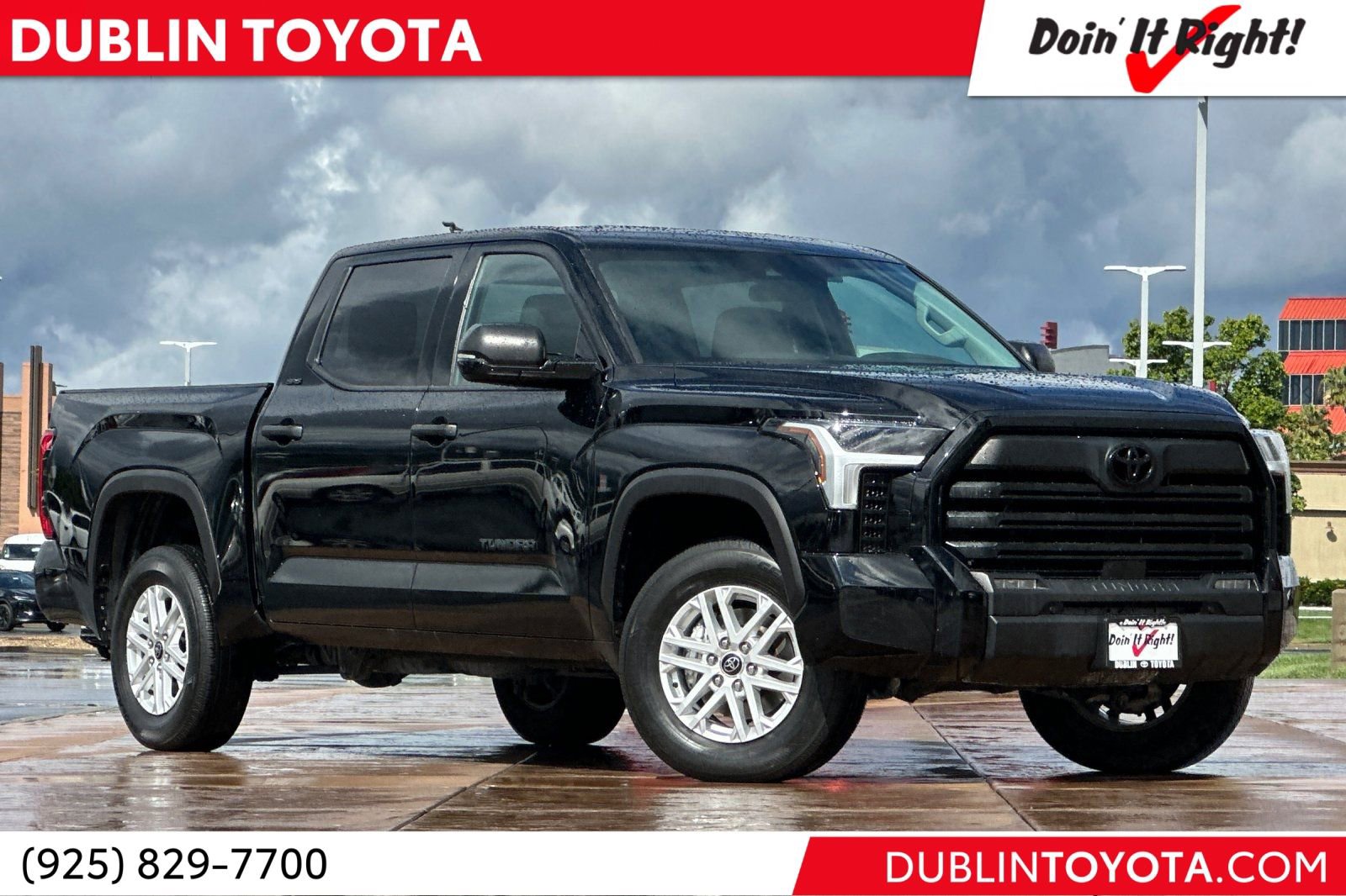 Used 2023 Toyota Tundra SR5 w/ SR5 Convenience Package AWD/4WD image 1
