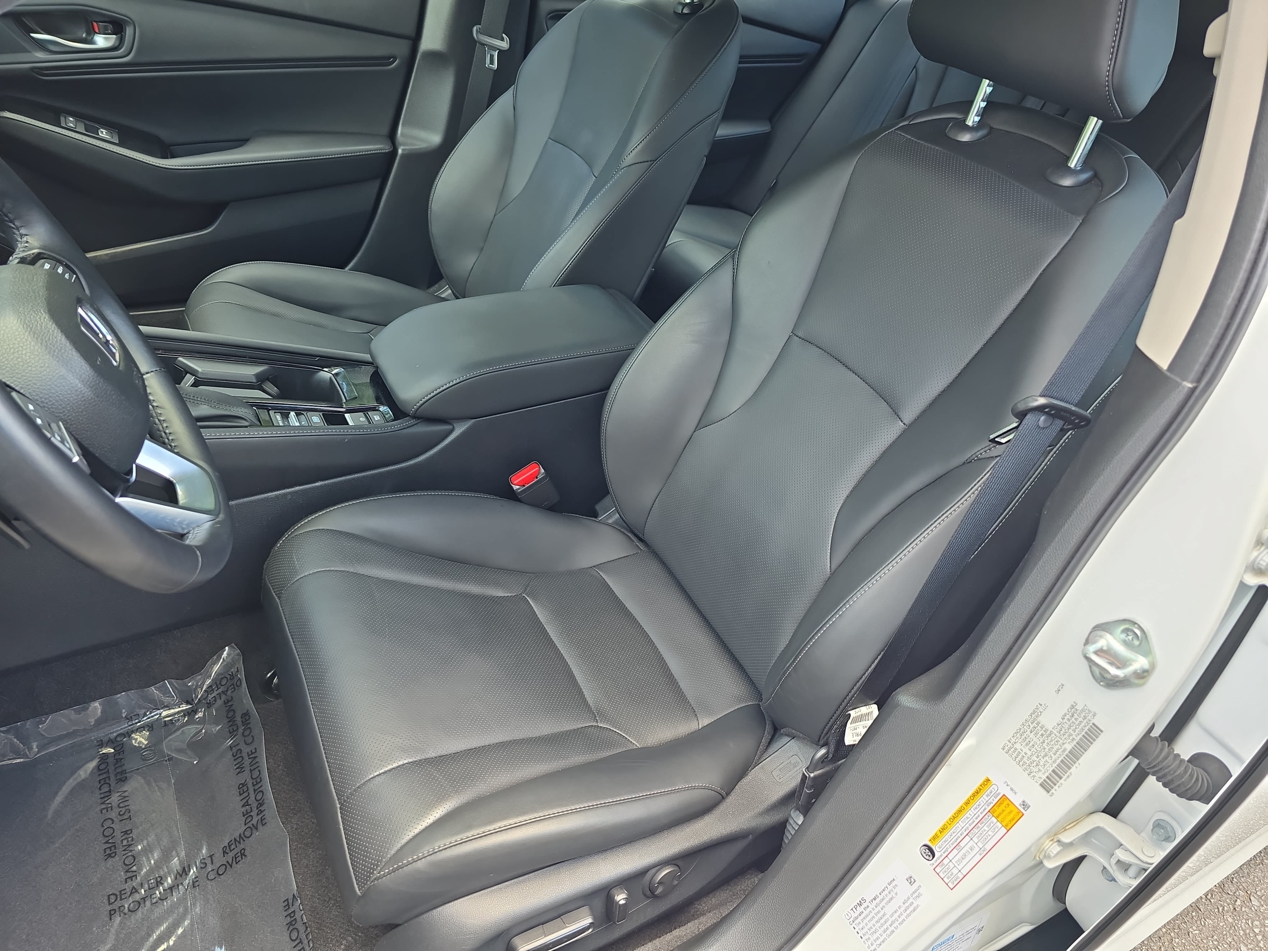 Used 2024 Honda Accord Touring image 14
