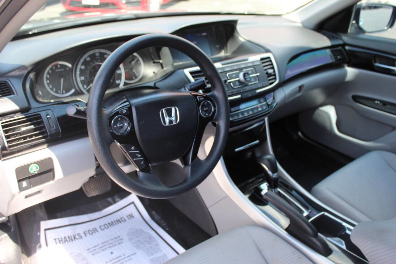 Used 2016 Honda Accord LX image 16