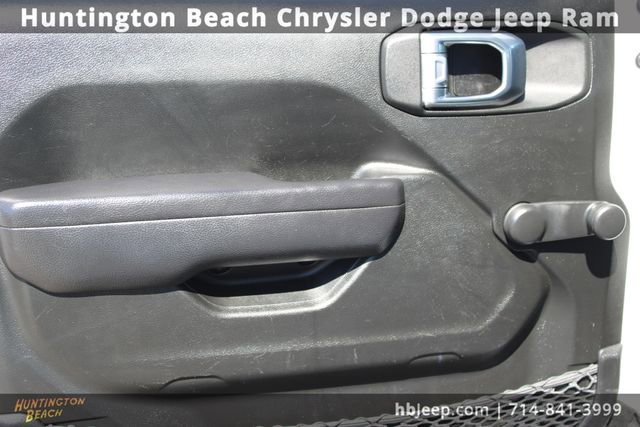 Used 2023 Jeep Wrangler Sport image 10