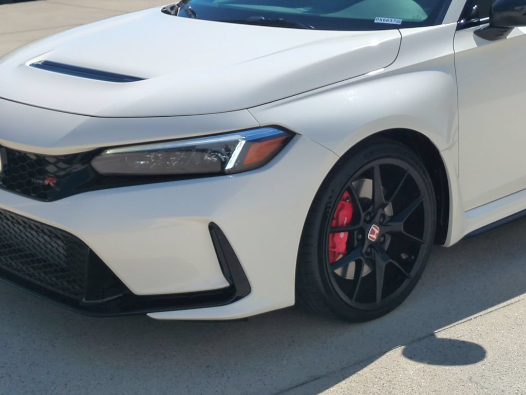 Used 2025 Honda Civic Type R image 10