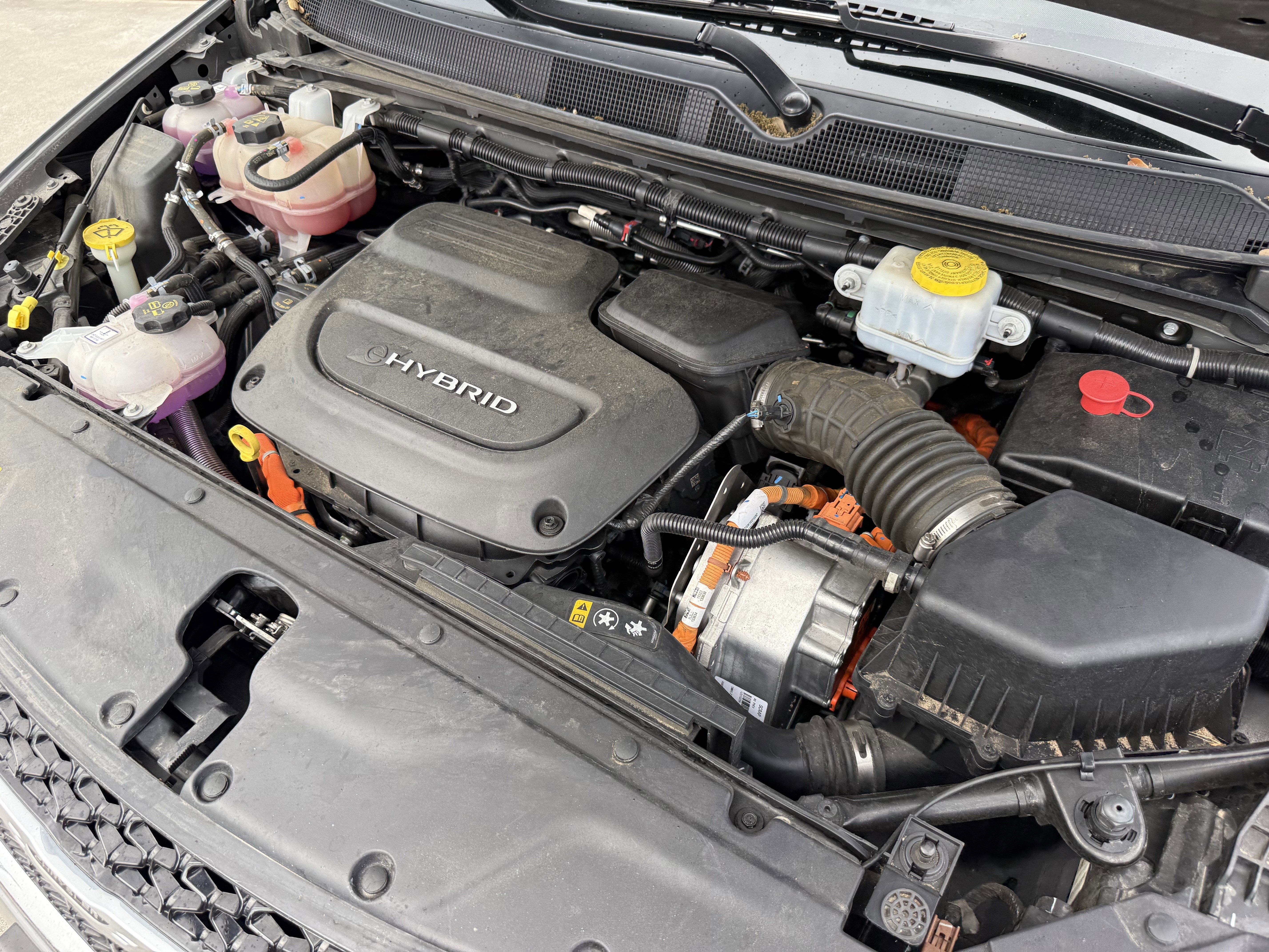 Used 2023 Chrysler Pacifica Touring-L image 29