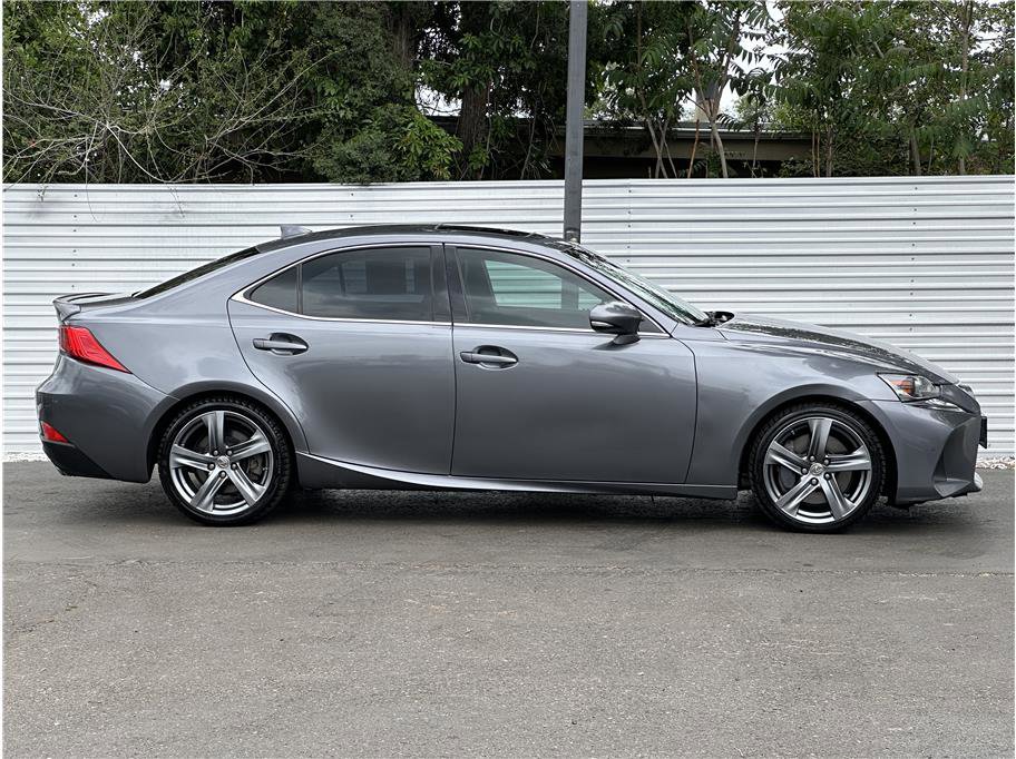 Used 2017 Lexus IS 200t w/ Navigation System Package RWD image 9