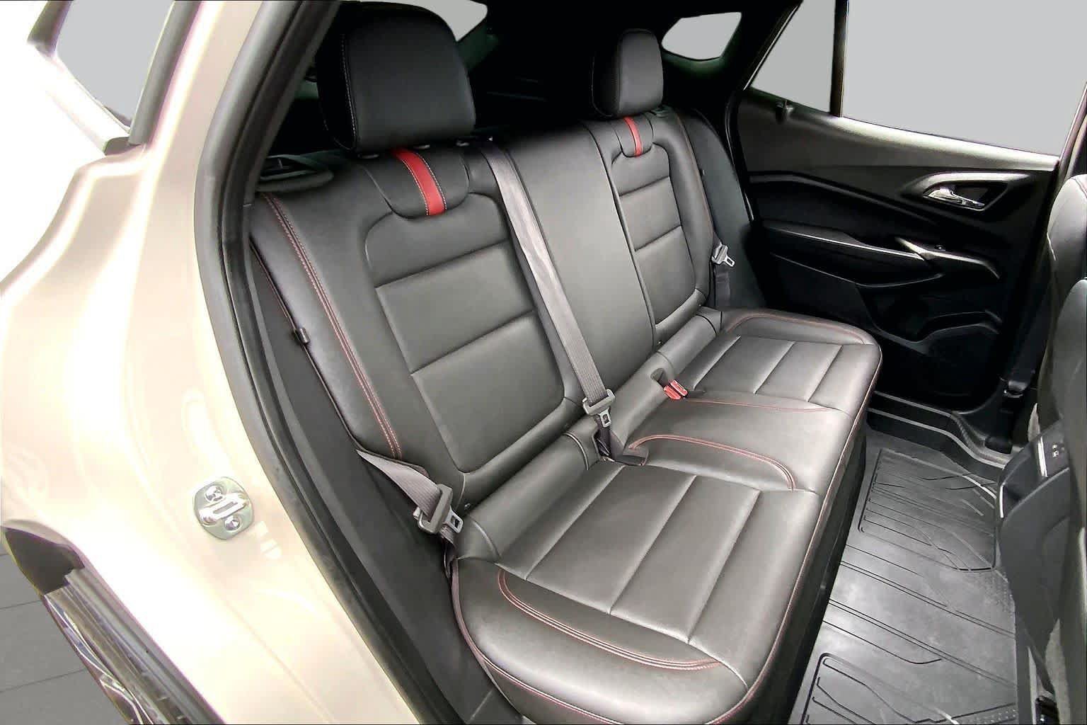 Certified 2026 Chevrolet Trax RS w/ Sunroof Package FWD image 20