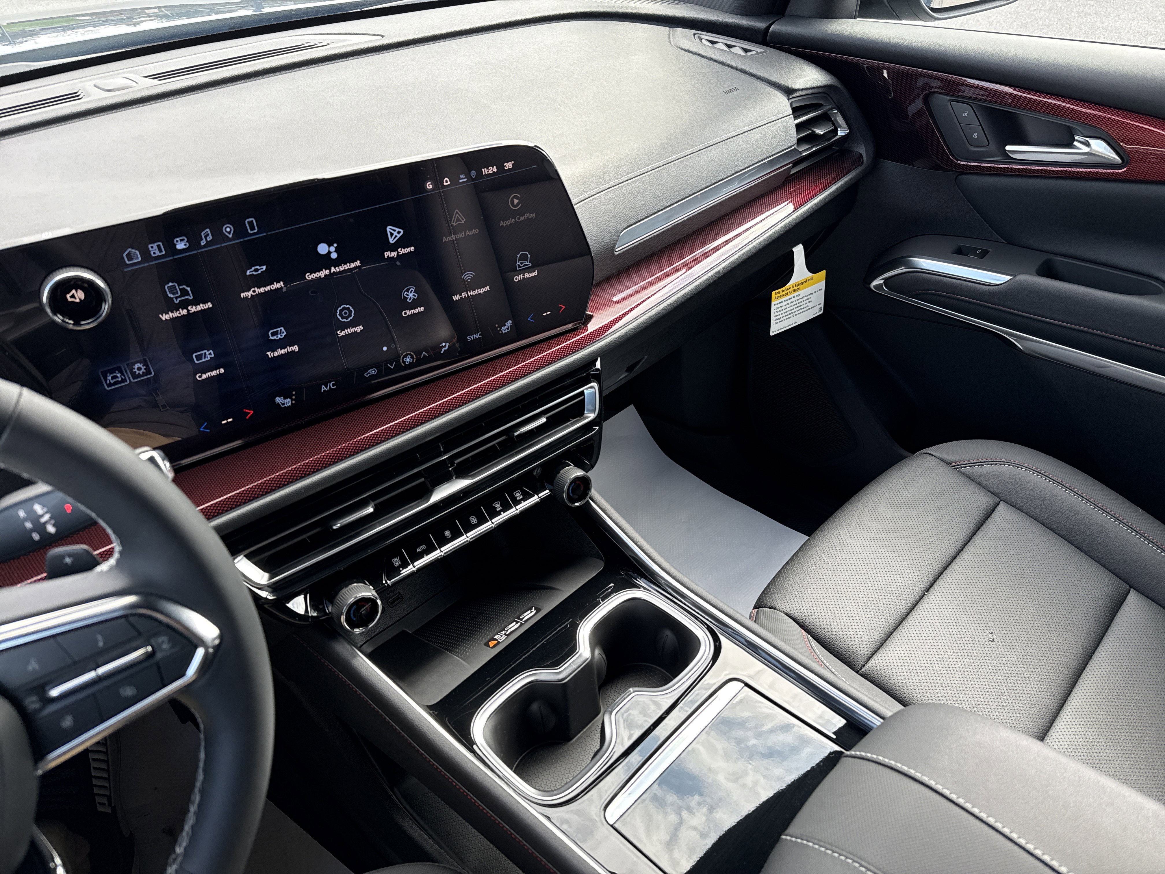New 2026 Chevrolet Traverse Z71 w/ Driver Confidence Package image 23