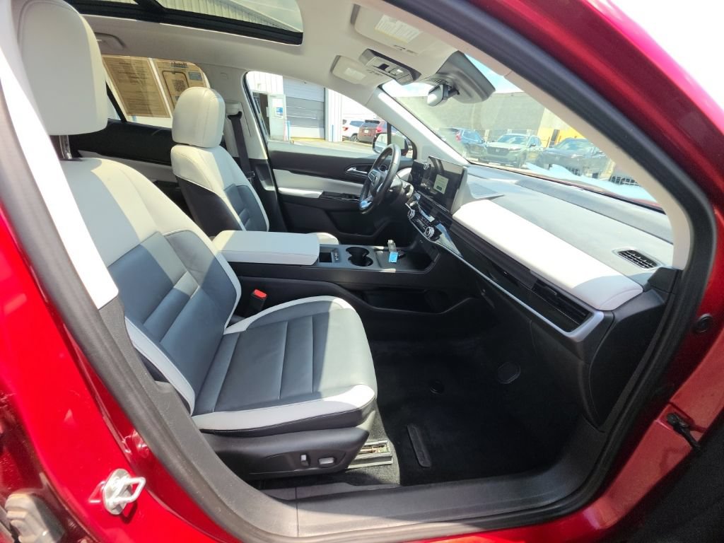 Certified 2024 Honda Prologue Touring image 33