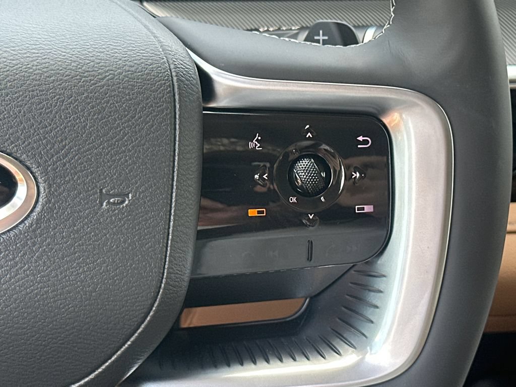 New 2027 INFINITI QX80 Luxe w/ Cargo Package RWD image 23