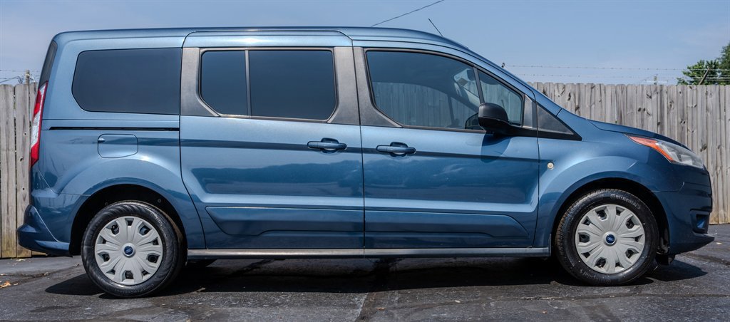 Used 2019 Ford Transit Connect XLT image 6