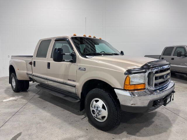 Used 1999 Ford F350 XLT image 3