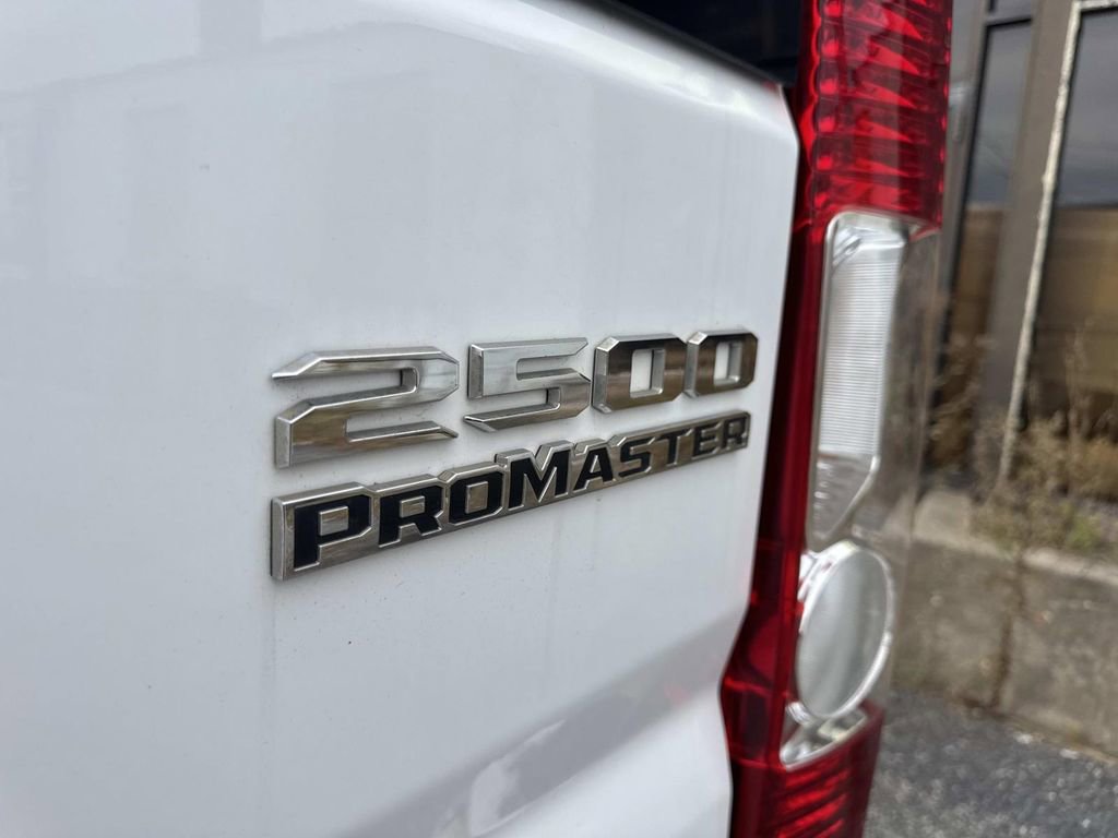 Used 2023 RAM ProMaster 2500 image 7