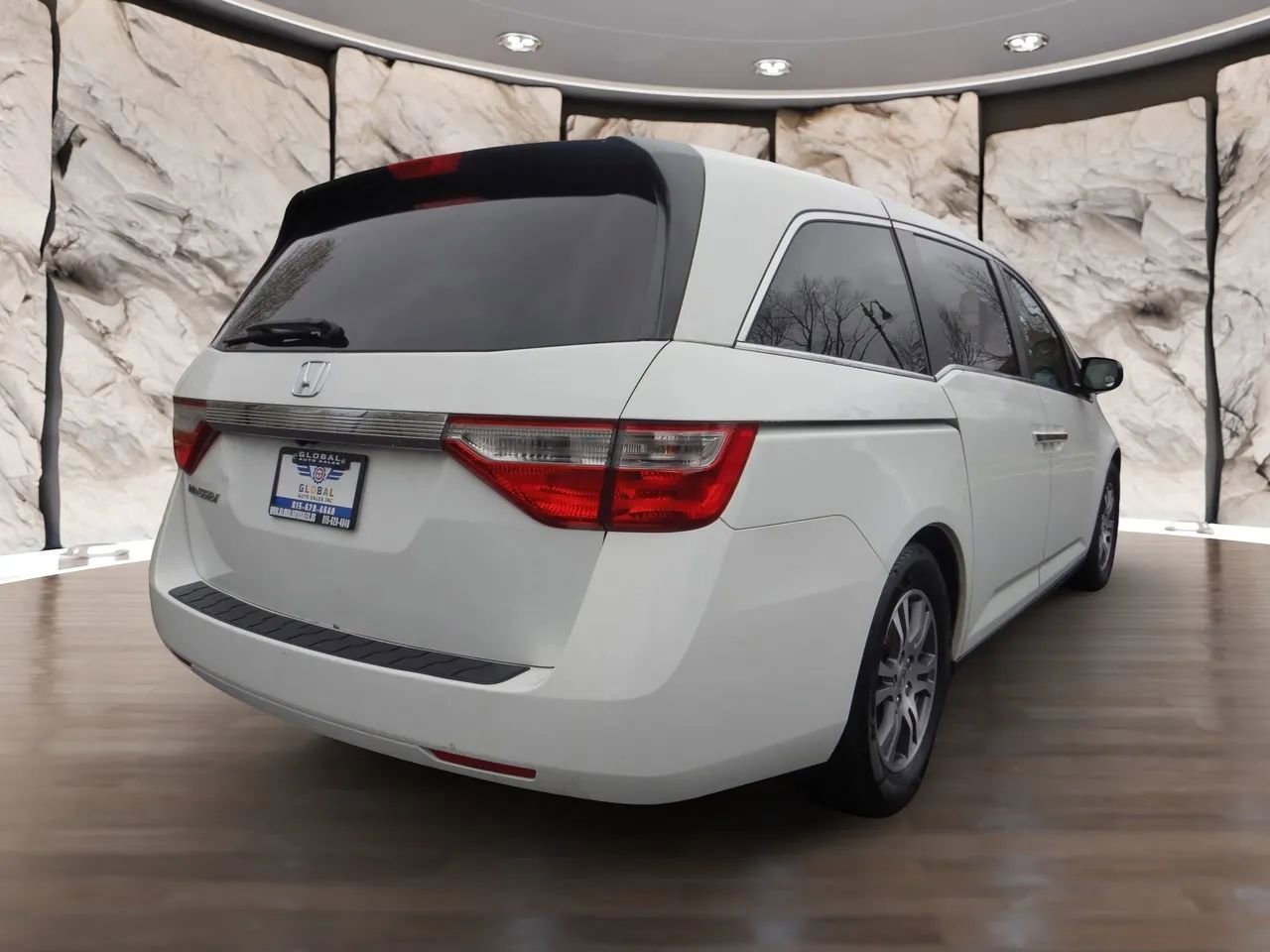 Used 2011 Honda Odyssey EX-L image 6