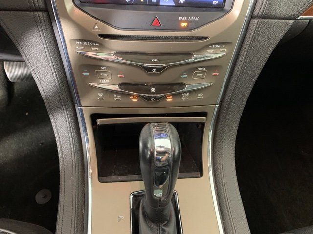 Used 2013 Lincoln MKX AWD image 24