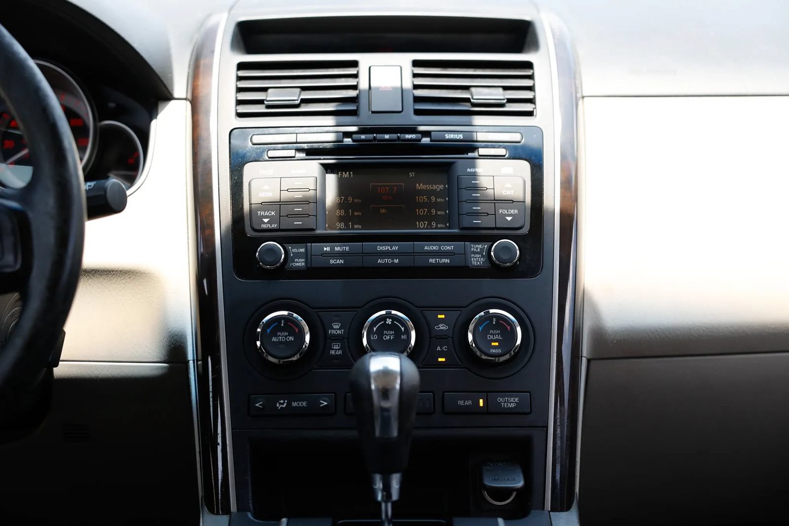 Used 2011 MAZDA CX-9 Grand Touring w/ Moonroof & Bose Audio Pkg FWD image 40