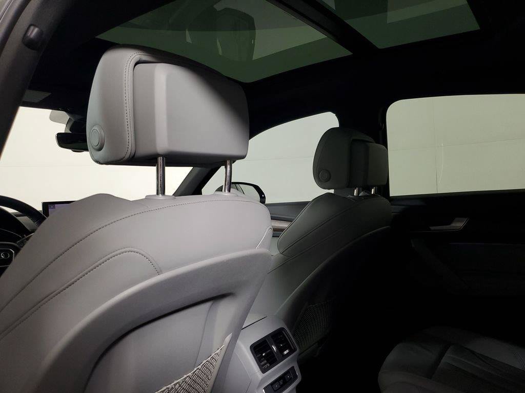 Used 2024 Audi Q5 2.0T Premium Plus AWD/4WD image 15