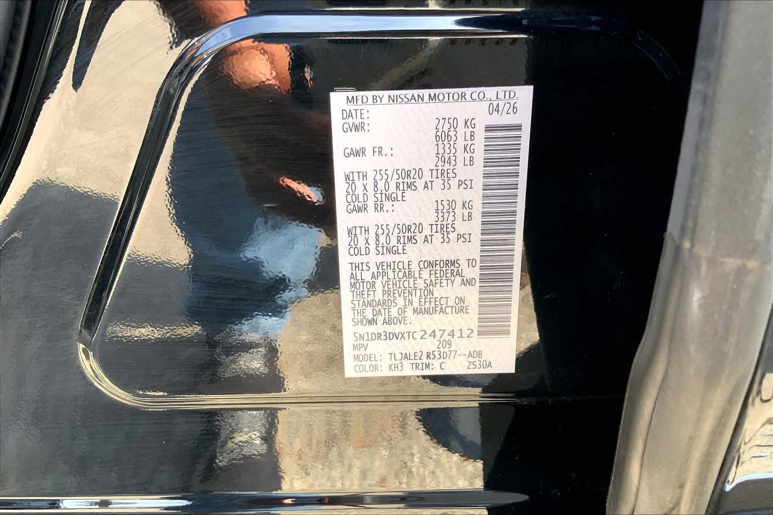 Used 2026 Nissan Pathfinder Platinum FWD image 36