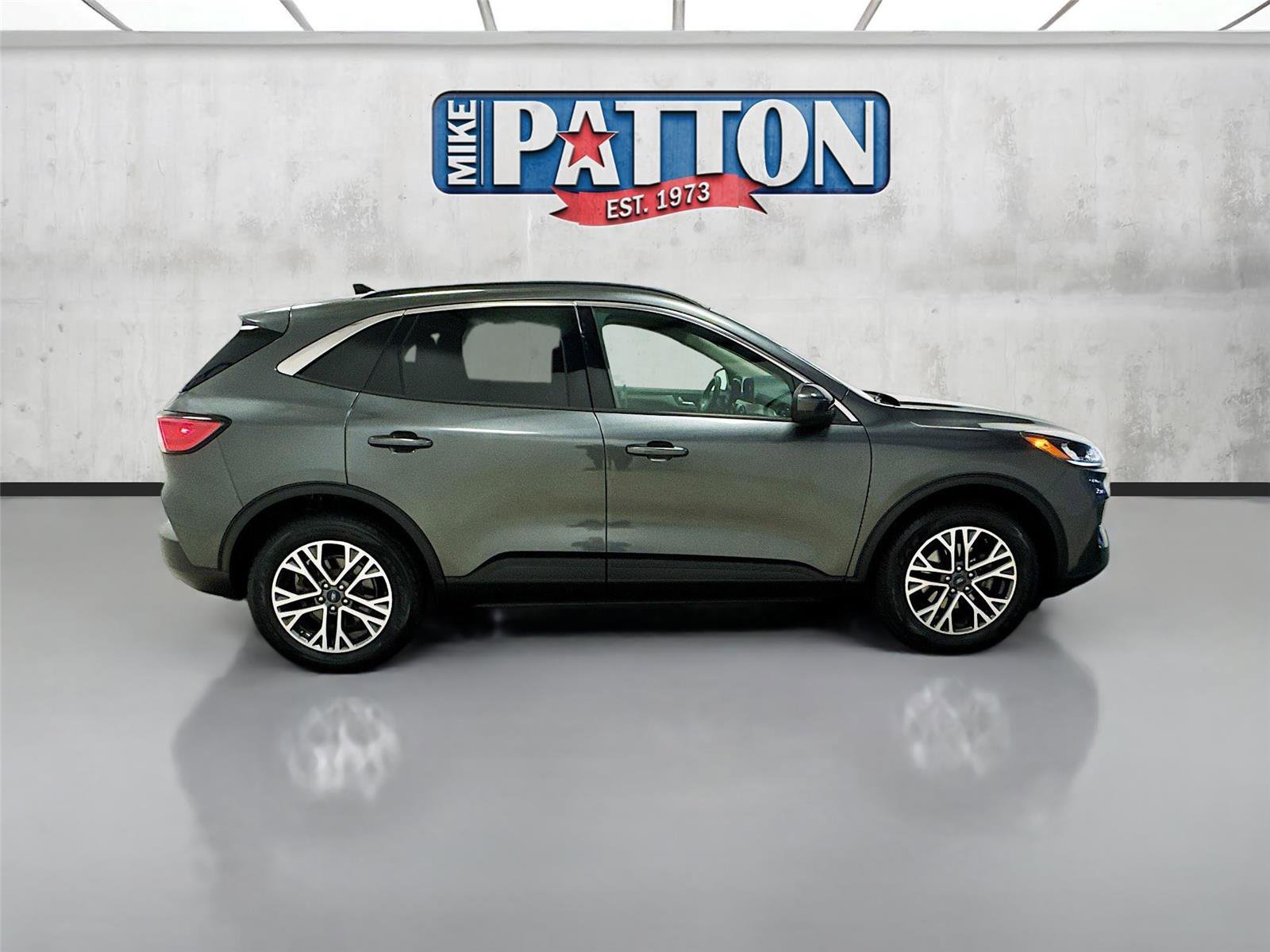 Used 2020 Ford Escape SEL image 8