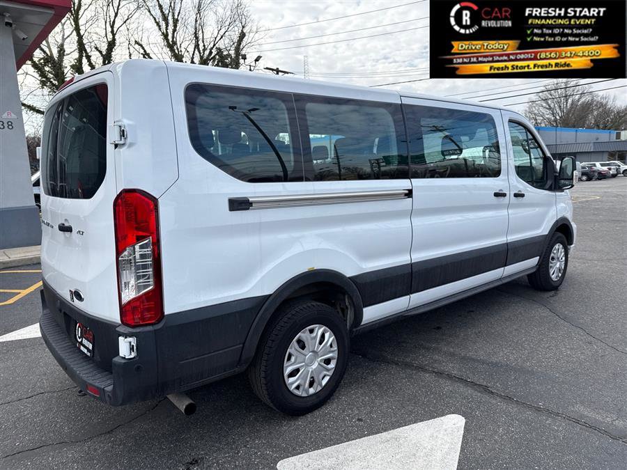 Used 2022 Ford Transit 350 XLT RWD image 7