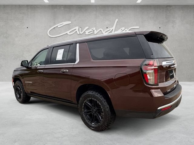 Used 2023 Chevrolet Suburban Premier AWD/4WD image 14