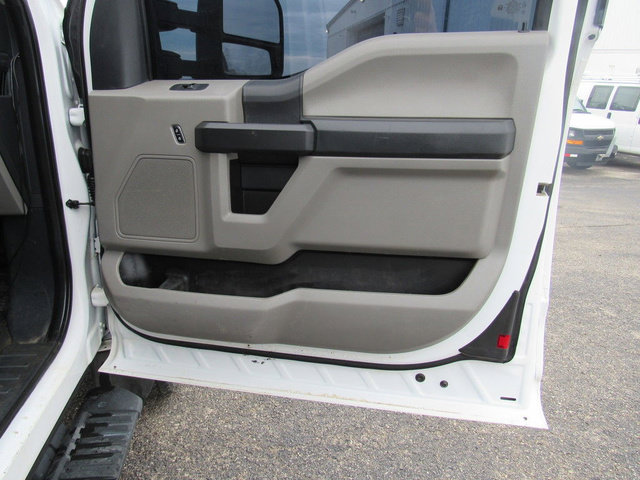 Used 2022 Ford F550 2WD SuperCab Super Duty image 12