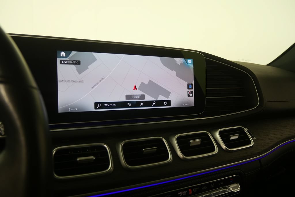Used 2022 Mercedes-Benz GLS 450 4MATIC image 21