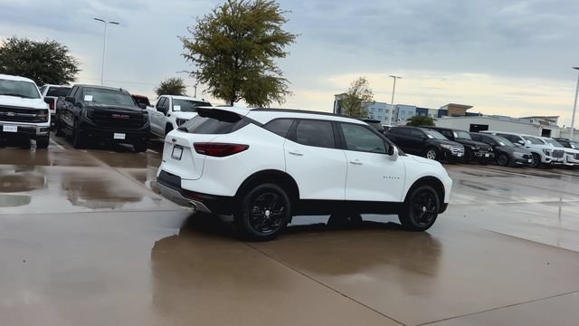 Used 2024 Chevrolet Blazer LT w/ Convenience Package FWD image 8