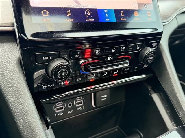 Used 2023 Jeep Grand Cherokee Overland image 18