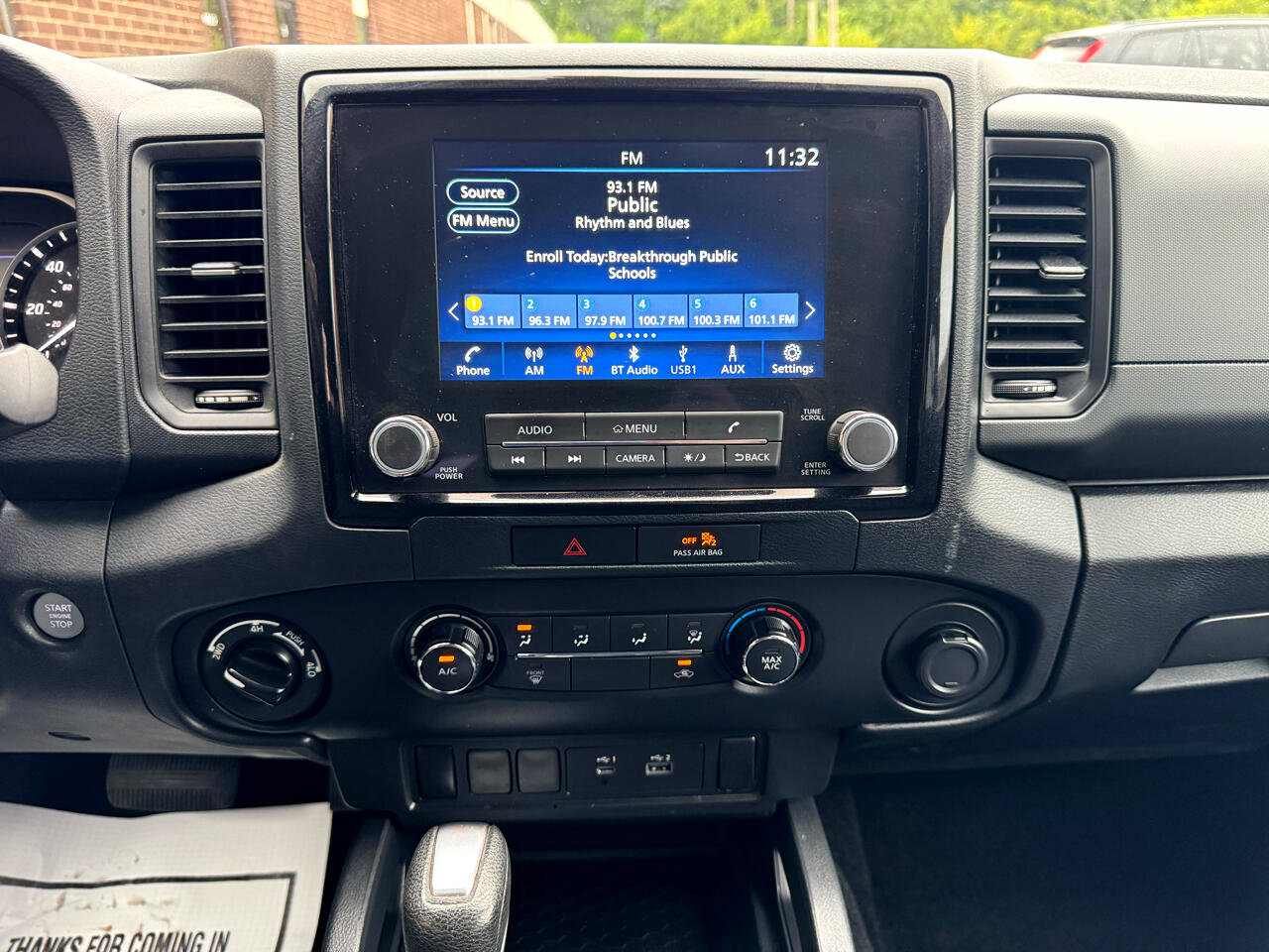 Used 2022 Nissan Frontier S image 11