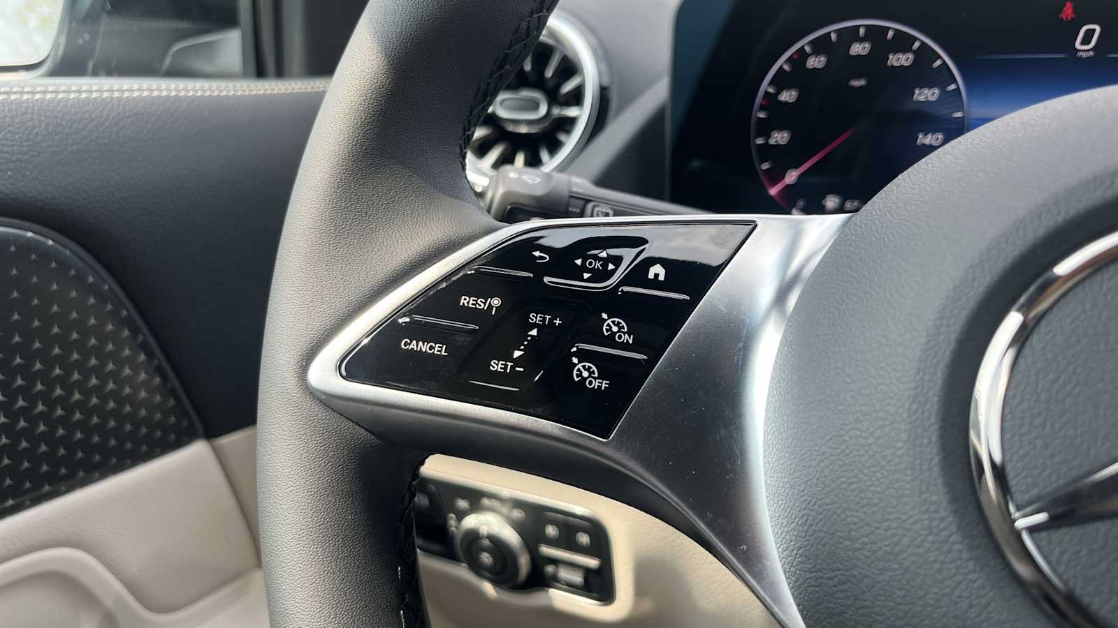 New 2026 Mercedes-Benz GLA 250 4MATIC image 40