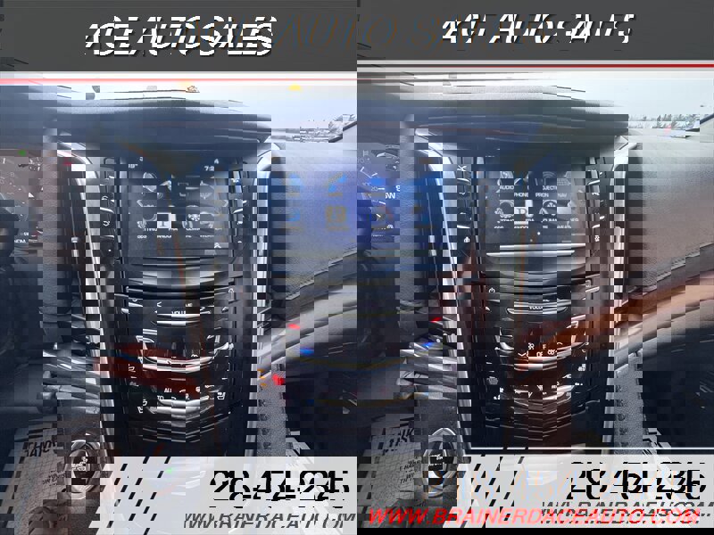 Used 2016 Cadillac Escalade ESV Premium AWD/4WD image 15