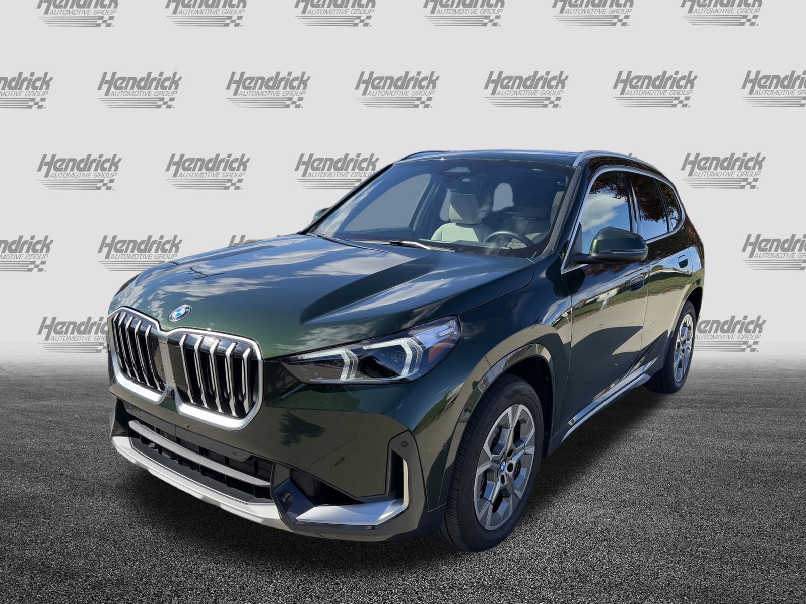 Certified 2025 BMW X1 xDrive28i w/ Technology Package image 5