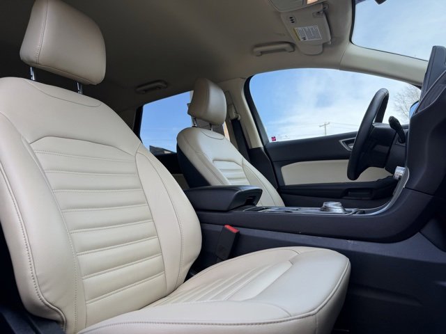 Used 2023 Ford Edge SEL w/ Convenience Package image 47