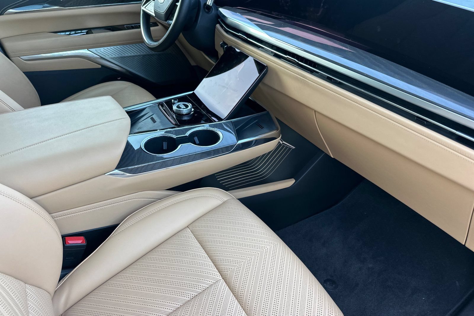 Certified 2026 Cadillac Escalade IQL Sport 2 AWD/4WD image 20