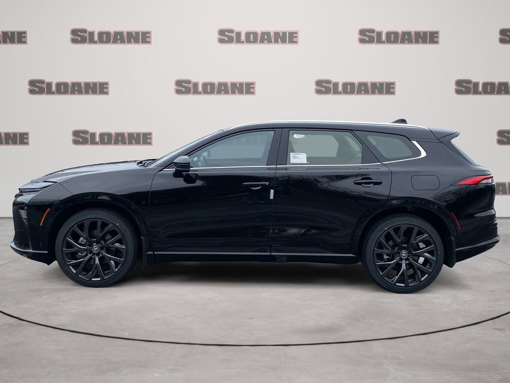 Used 2025 Toyota Crown Signia image 2